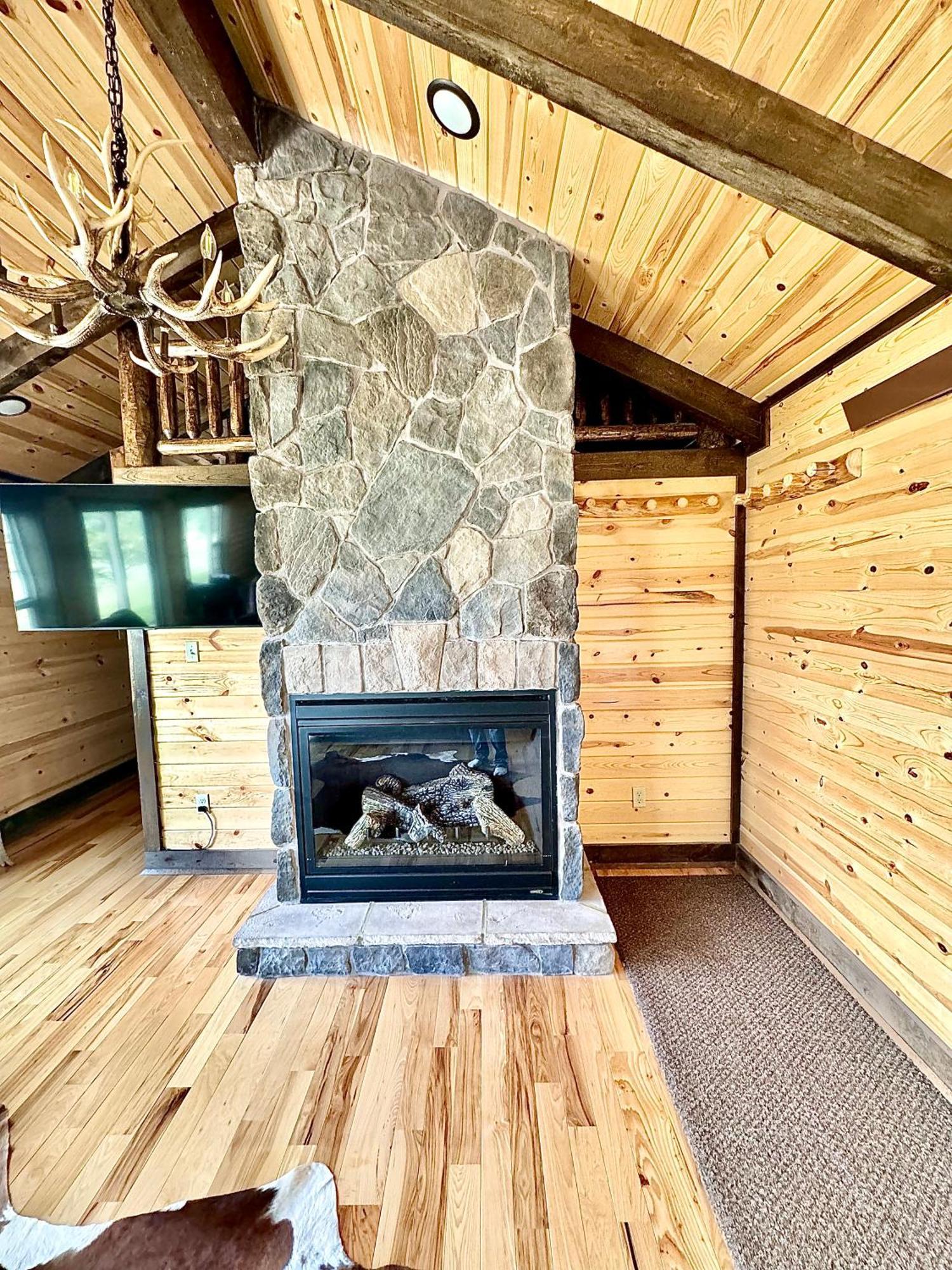 The Lodge At Devils Tower Екстер'єр фото