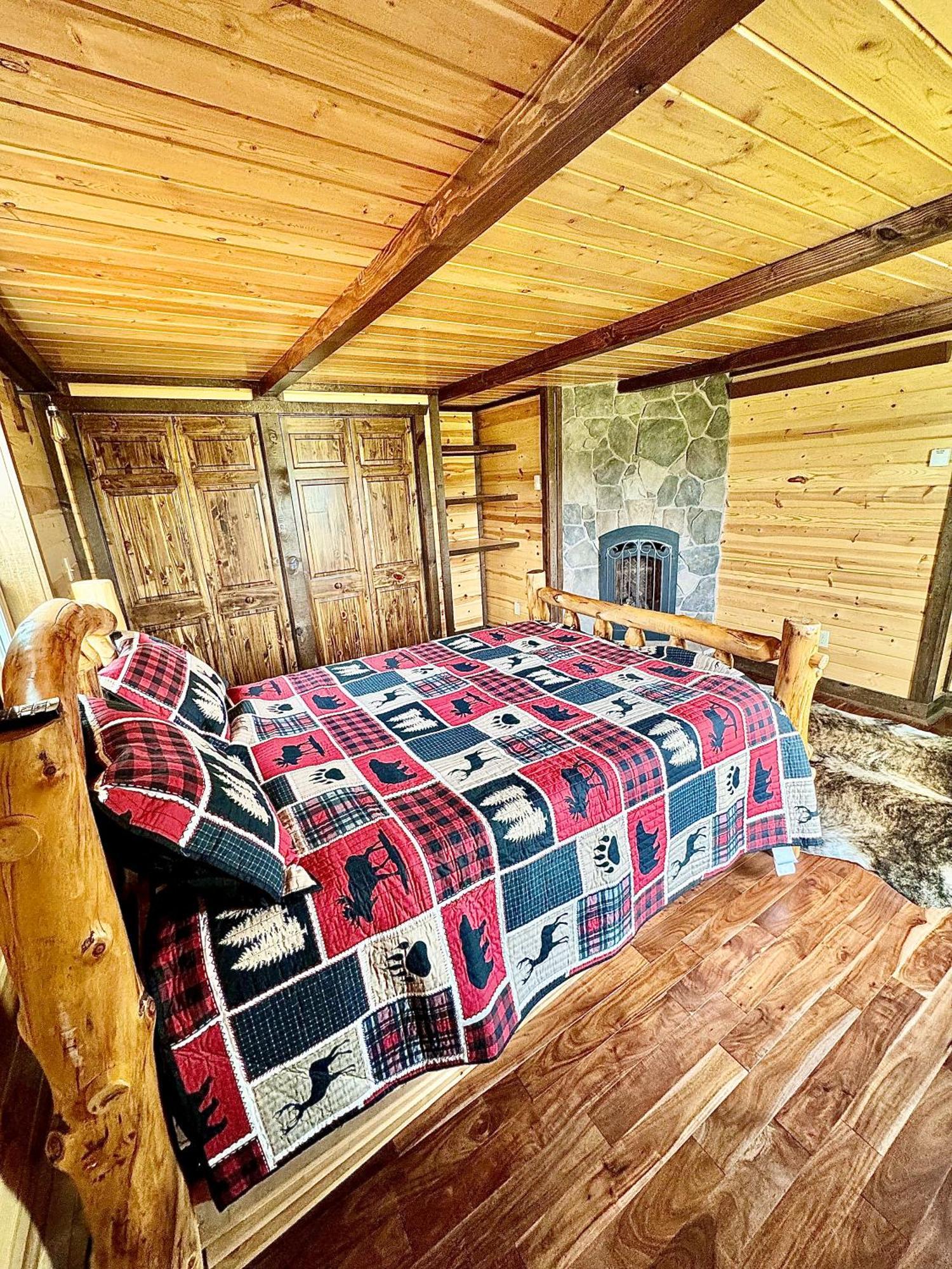 The Lodge At Devils Tower Екстер'єр фото