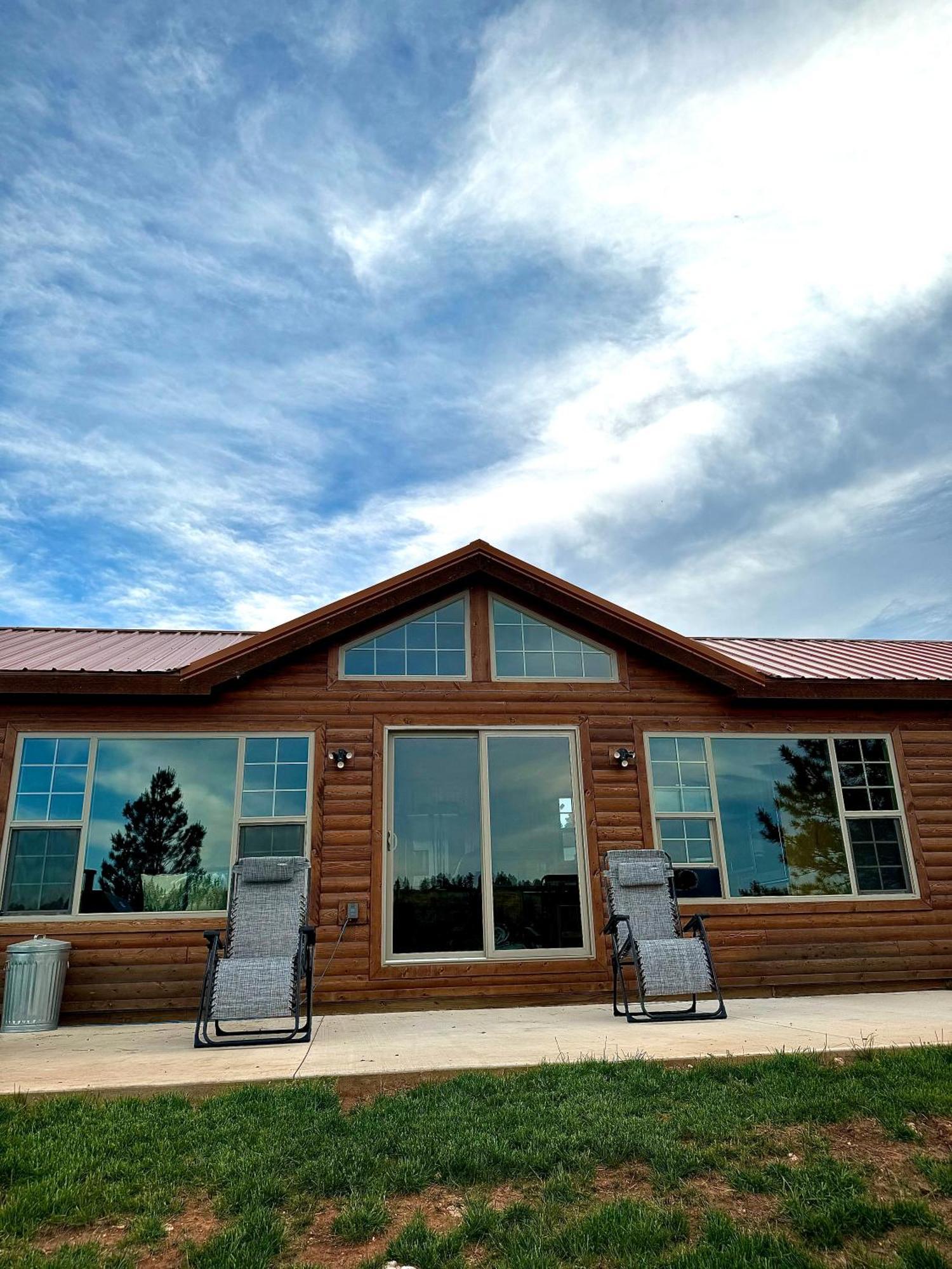 The Lodge At Devils Tower Екстер'єр фото